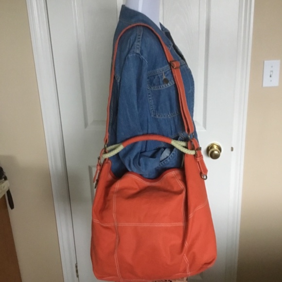 Maggi B Canvas Shoulder Bag - Picture 2 of 9